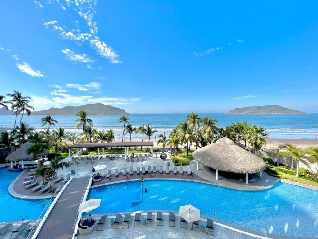 Camino Al Mar "Departamento En Playa" Appartement Mazatlán Buitenkant foto